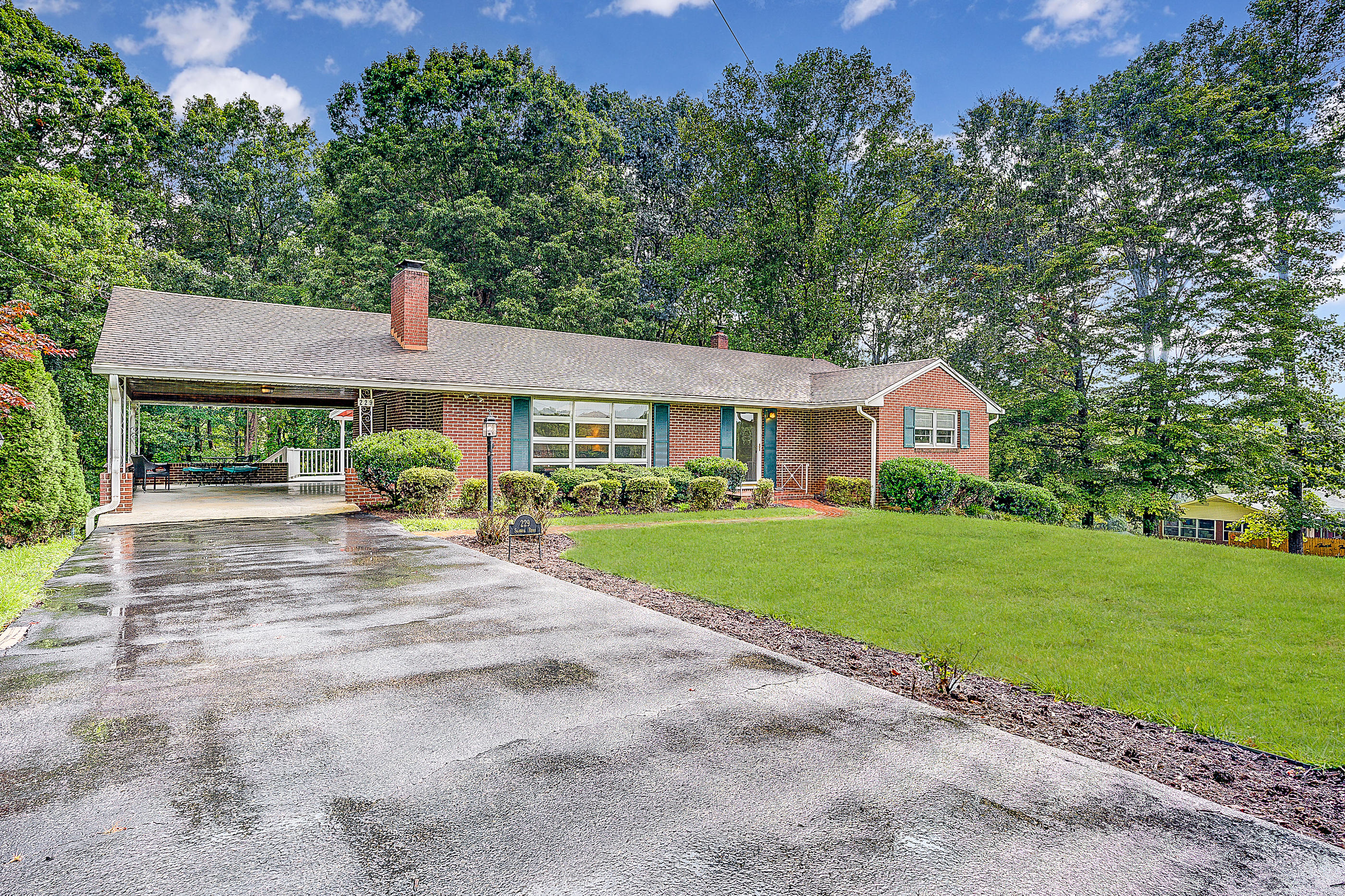 229 Sunrise Road Rocky Mount, VA 24151 - Photo 33 of 35 315