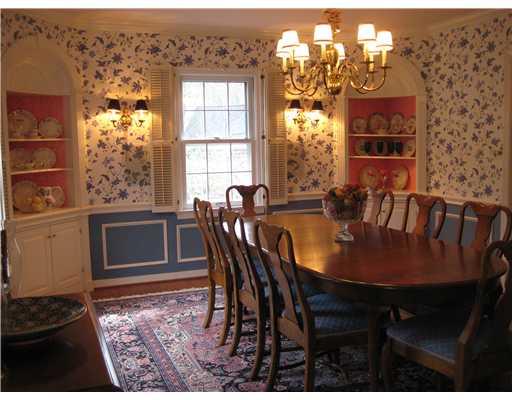 627 Twin Pine Road Fox Chapel, PA 15215 - Photo 11 of 18 Dining Room. Great for entertaining, hardwood floors, 2 built-in corner cabinets. Flows through to kitchen and entry area.