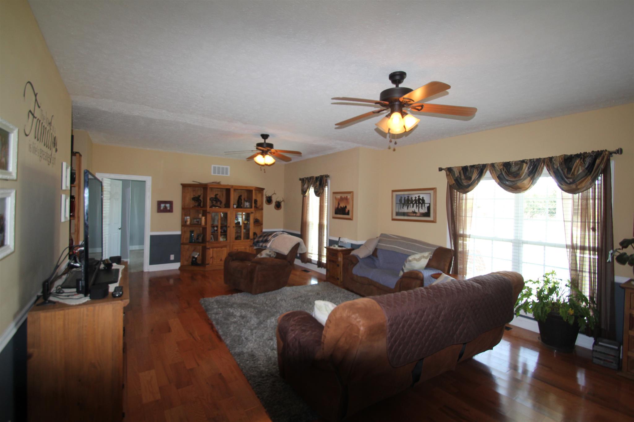 125 Country Estates Road Bell Buckle, TN 37020 - Photo 4 of 28 Gallery Image 4
