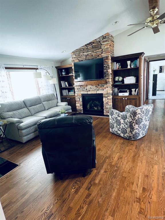 7944 Cassidy Road Lexington, MI 48450 - Photo 4 of 25