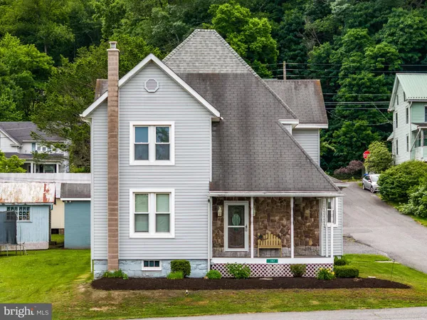 $250,000 | 182 Reading Avenue, Herndon, PA 17830