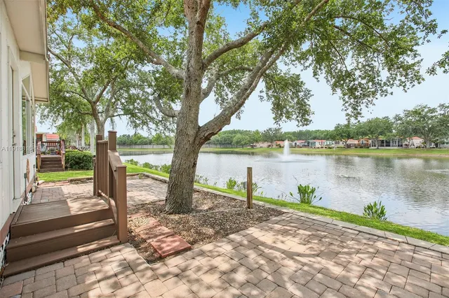 $1,600 | 6621 La Mesa Road, Land O Lakes, FL 34637