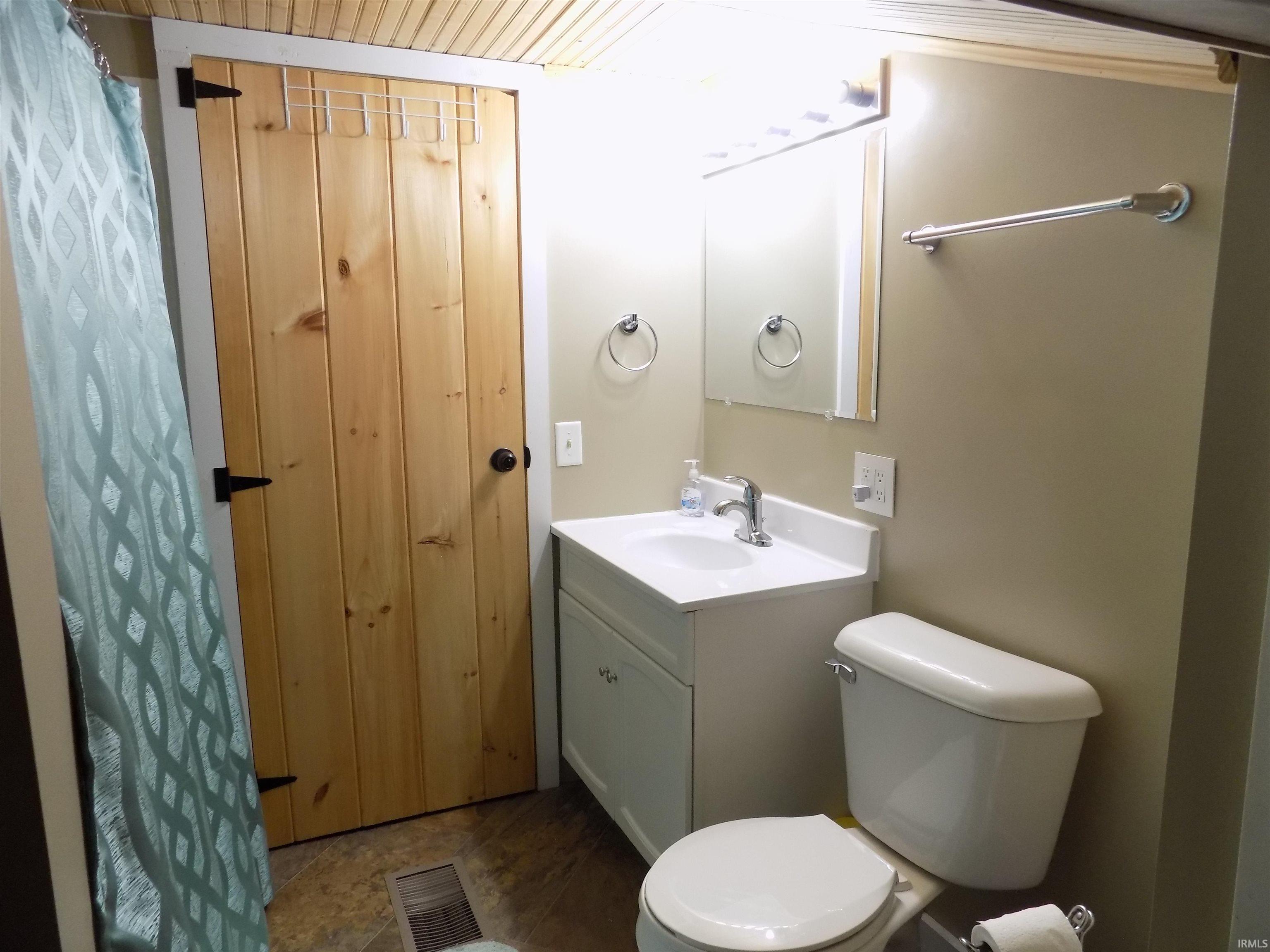 6240 Bass Road Fort Wayne, IN 46818 - Photo 22 of 27