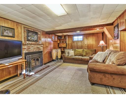 55 Spellman Road Westwood, MA 02090 - Photo 20 of 28 Gallery Image 20