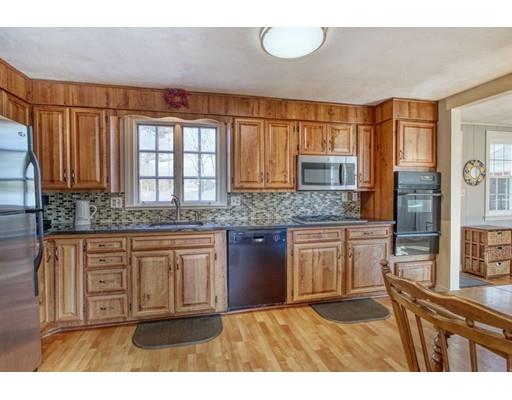 55 Spellman Road Westwood, MA 02090 - Photo 7 of 28 Gallery Image 7