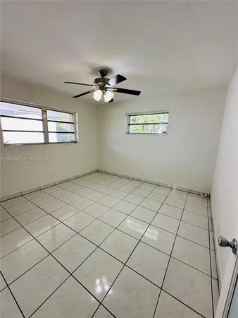 a view of empty room with window