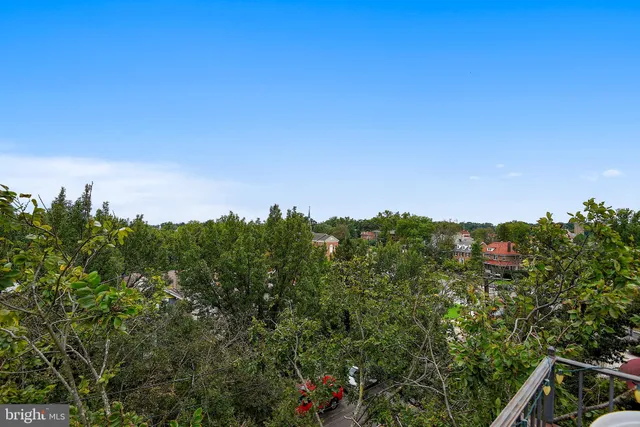 $220,000 | 1365 Kennedy Street Northwest, Unit 209, Washington, DC 20011