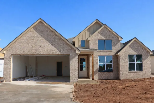 $395,000 | 14403 Kenosha Avenue, Lubbock, TX 79423