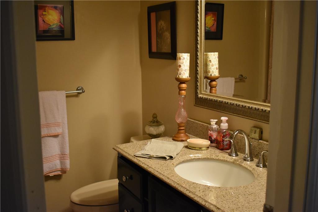 190 Becker Road Butler, PA 16002 - Photo 14 of 24 Upper level bathroom