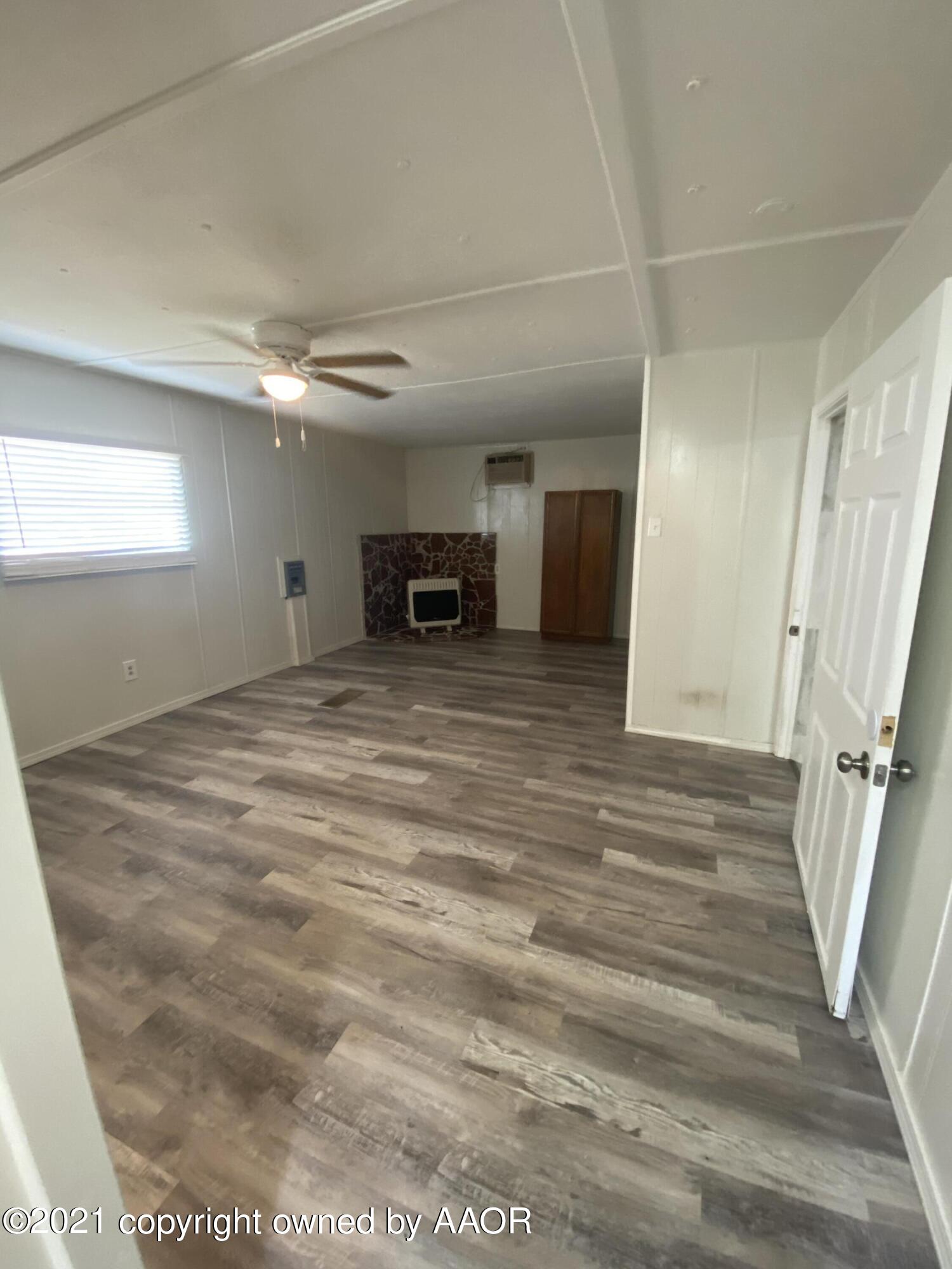 8111 Triangle Drive Amarillo, TX 79107 - Photo 11 of 18 Master bedroom view 2