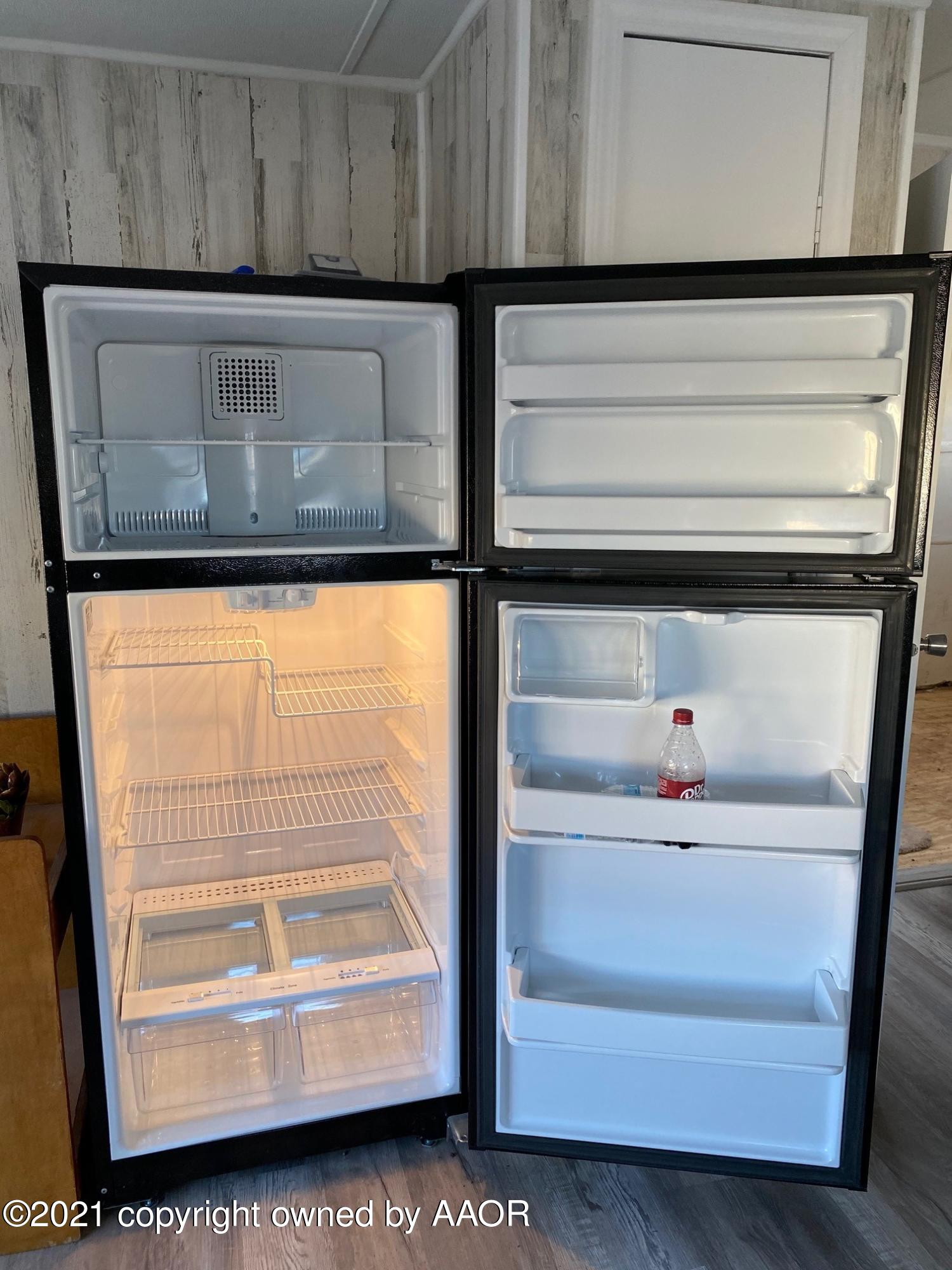 8111 Triangle Drive Amarillo, TX 79107 - Photo 7 of 18 fridge