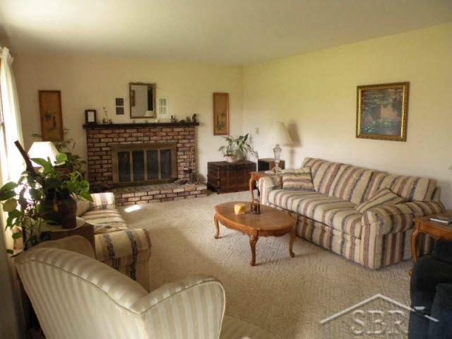 8720 Ederer Road Saginaw, MI 48609 - Photo 2 of 14 20106135-1.JPG