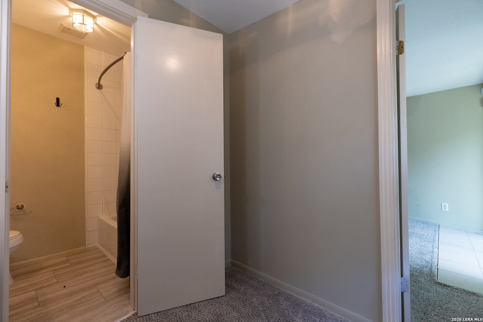 352 Tuttle Road San Antonio, TX 78209 - Photo 19 of 39 Gallery Image 19