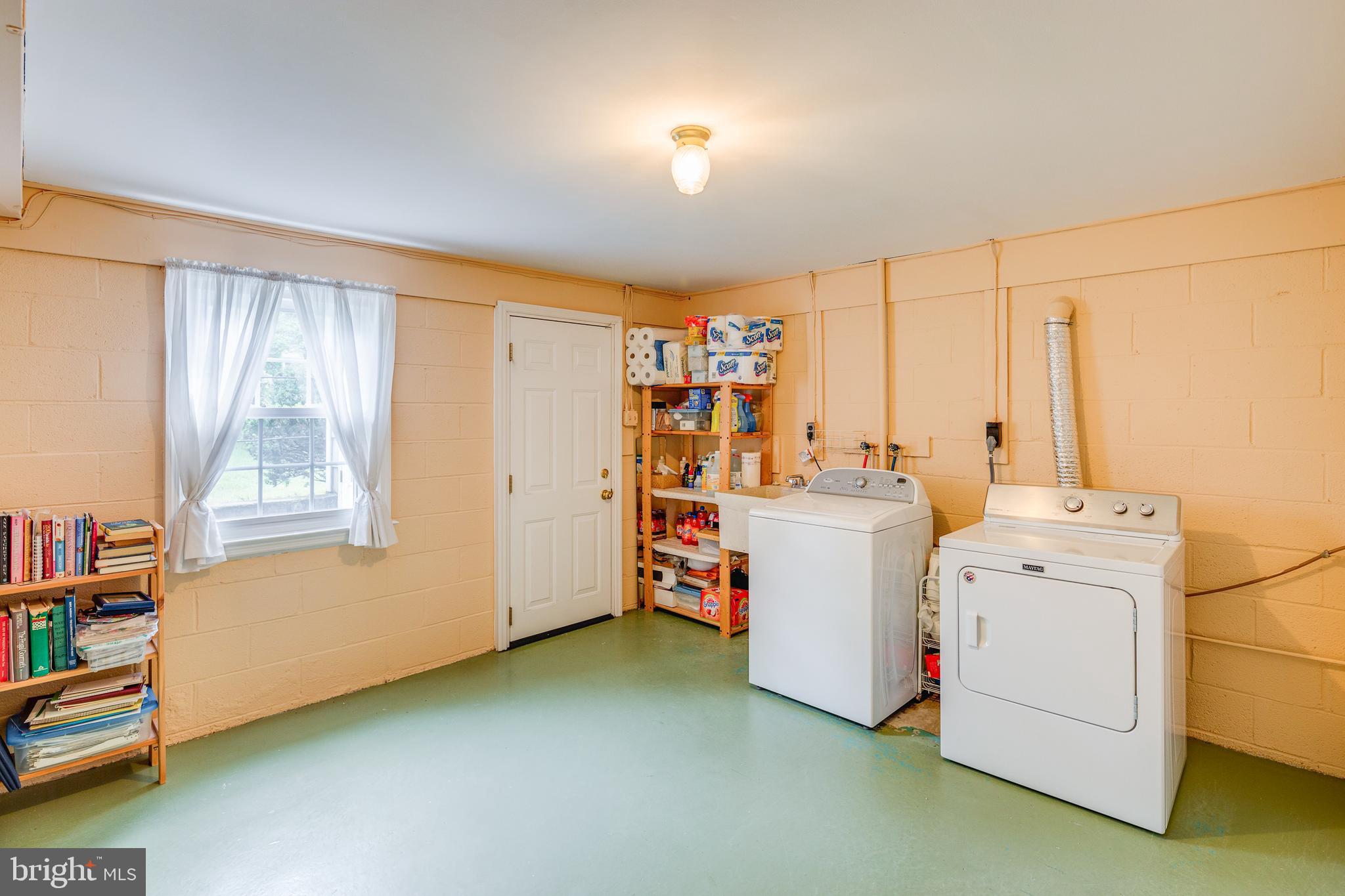 110 Courtland Road Cherry Hill, NJ 08034 - Photo 26 of 28 a utility room with dryer and washer