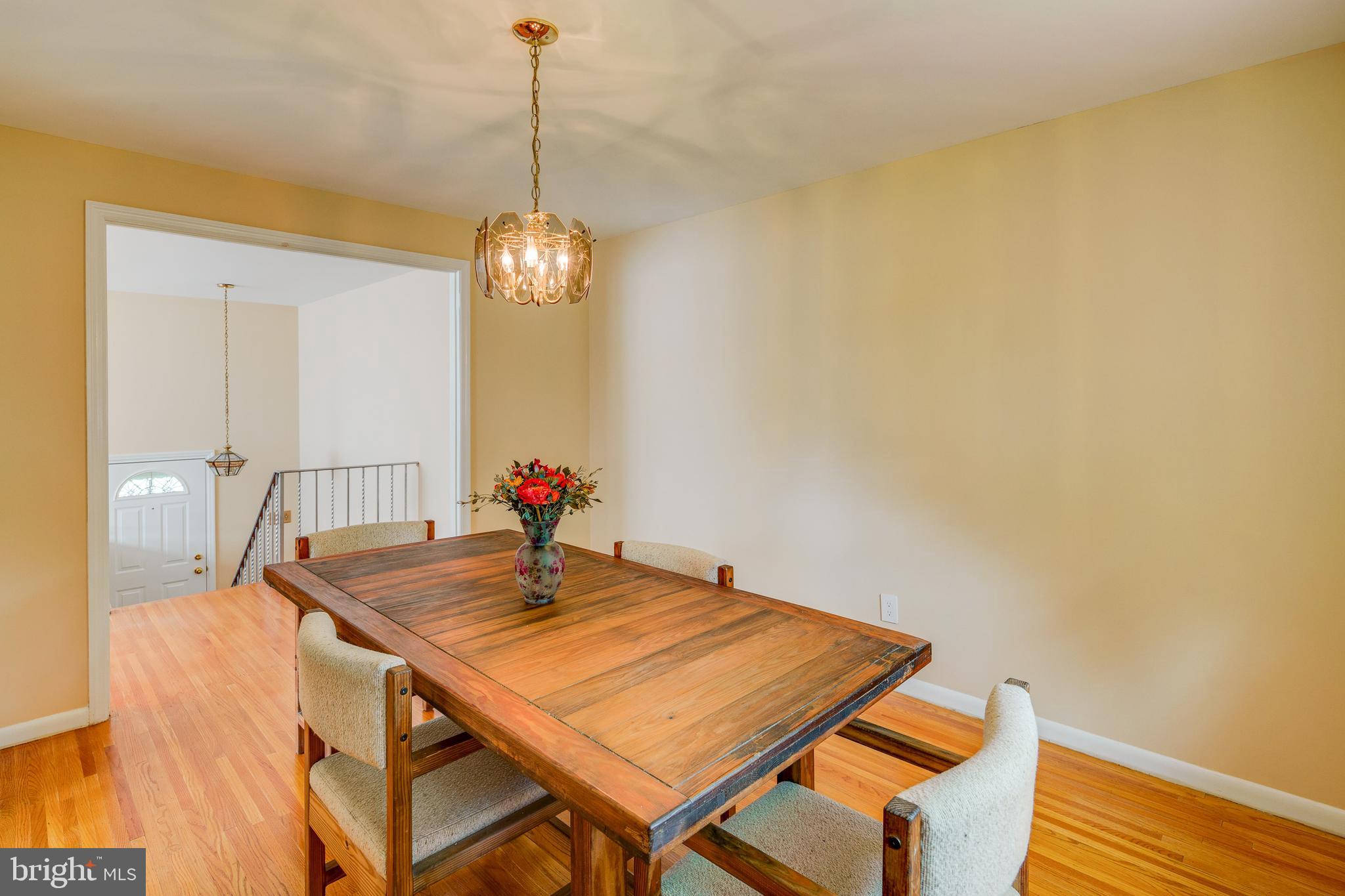 110 Courtland Road Cherry Hill, NJ 08034 - Photo 8 of 28 a dining room with a table and chairs