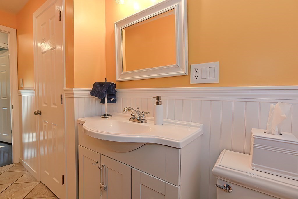 12 Westgate Road Framingham, MA 01701 - Photo 19 of 42 Gallery Image 19