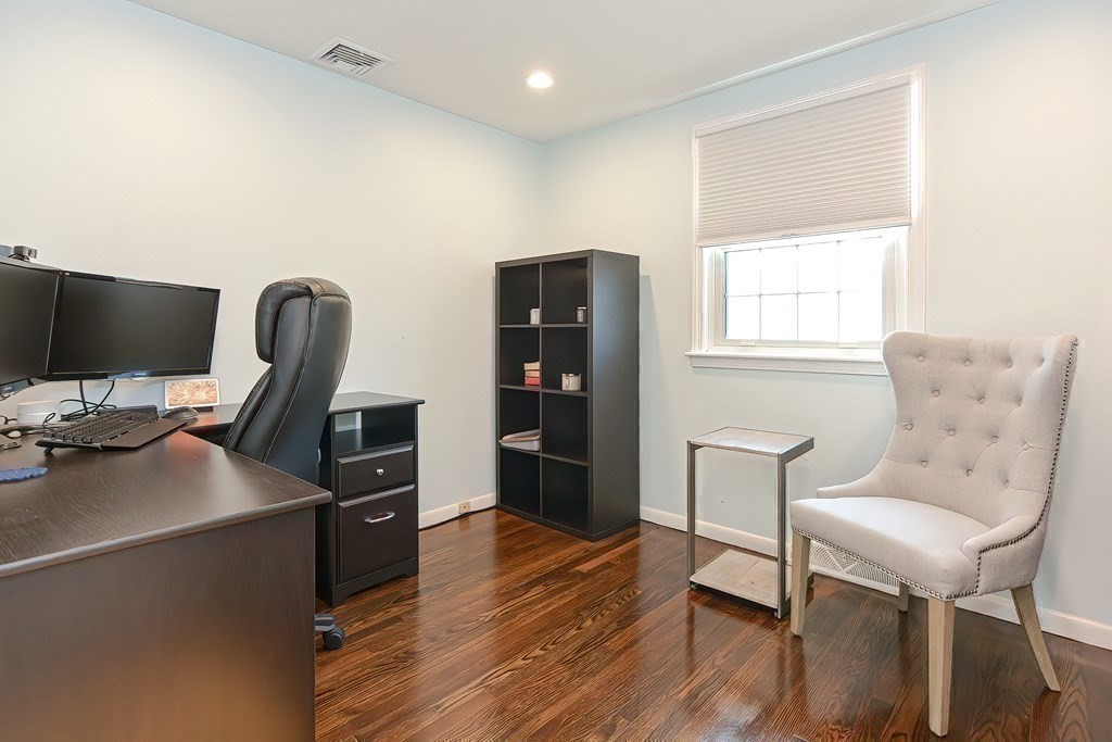 12 Westgate Road Framingham, MA 01701 - Photo 27 of 42 Gallery Image 27