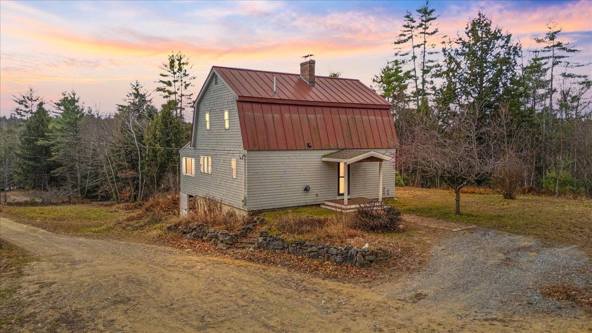 203 Old Shaker Road Loudon, NH 03307 - Photo 1 of 54