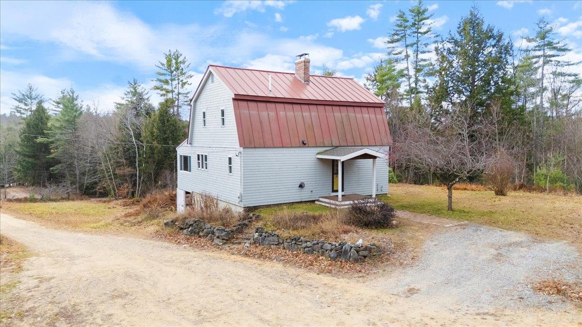 203 Old Shaker Road Loudon, NH 03307 - Photo 2 of 54