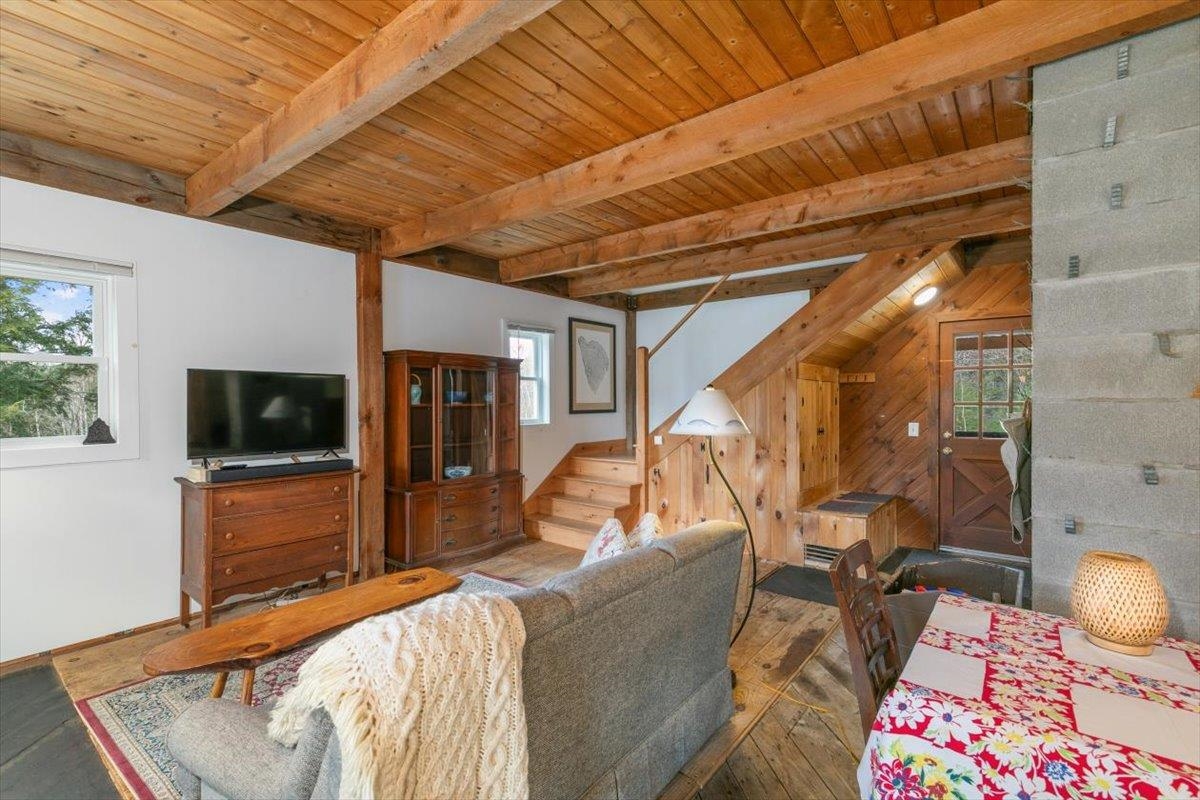 203 Old Shaker Road Loudon, NH 03307 - Photo 9 of 54