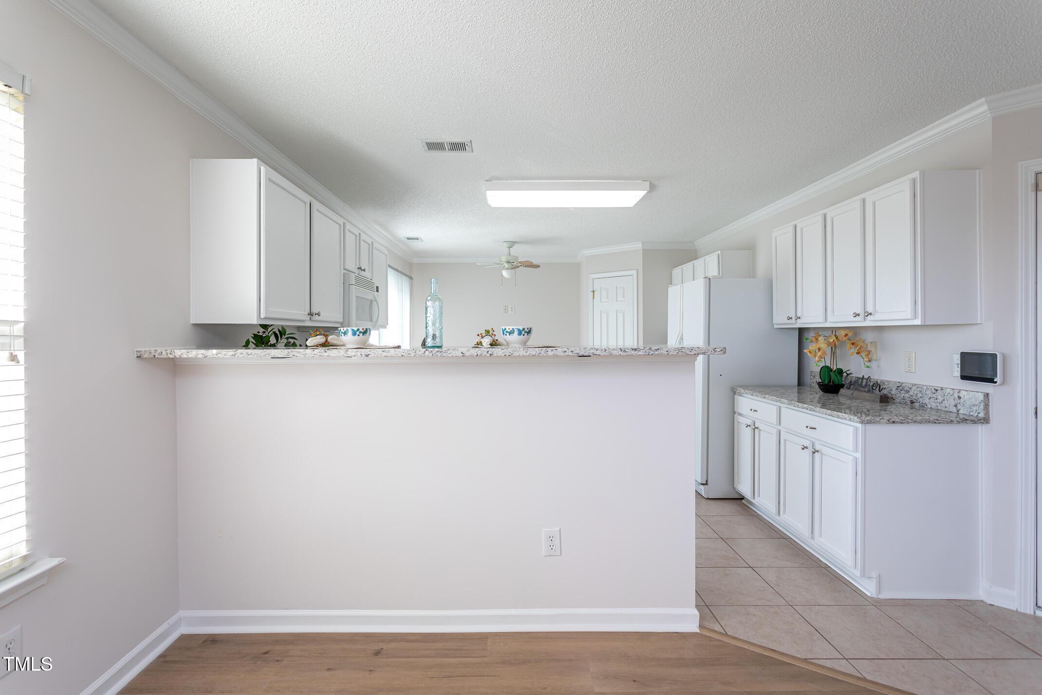 3208 Flowery Branch Road Raleigh, NC 27610 - Photo 5 of 32 Breakfast Bar