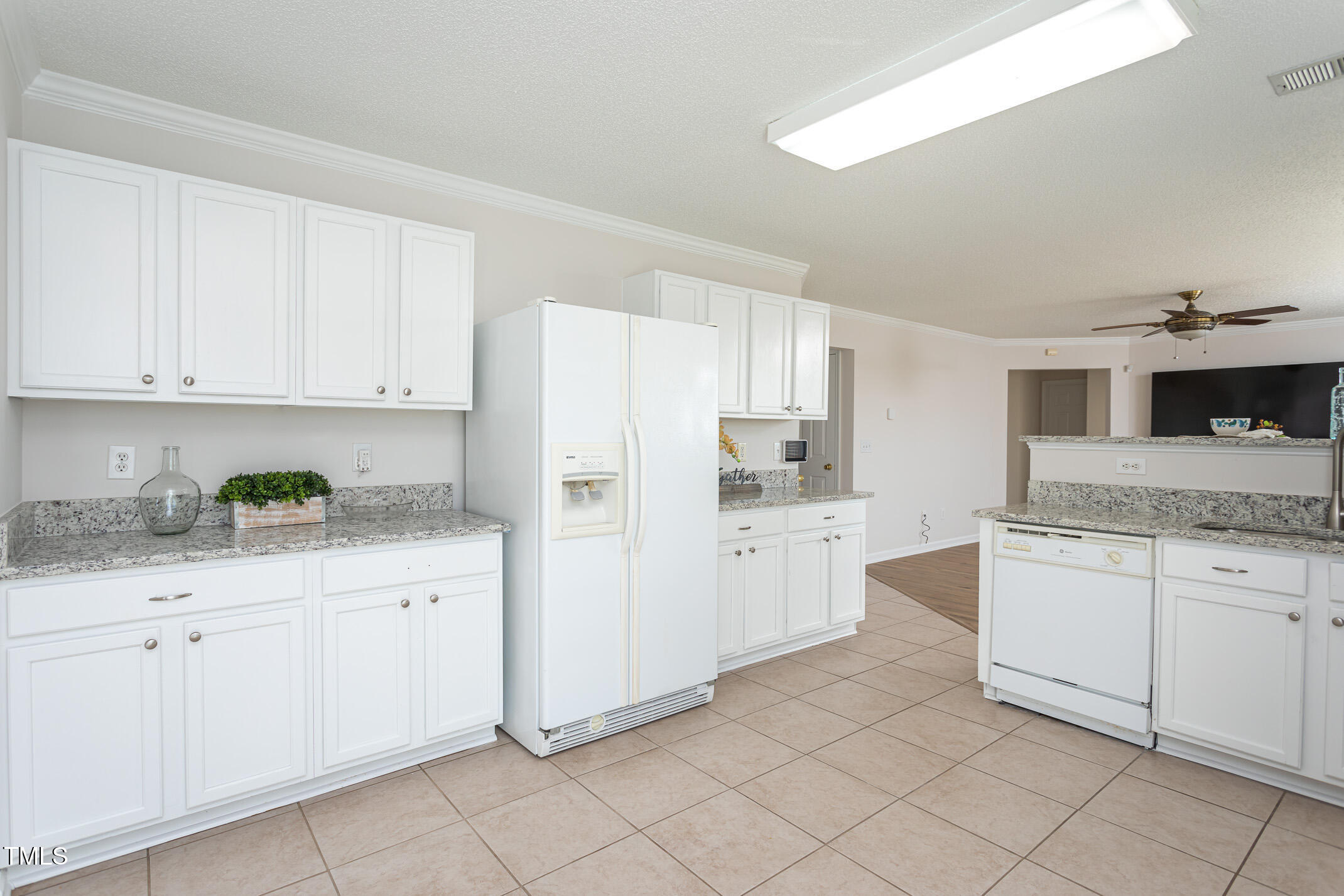 3208 Flowery Branch Road Raleigh, NC 27610 - Photo 8 of 32 Kitchen