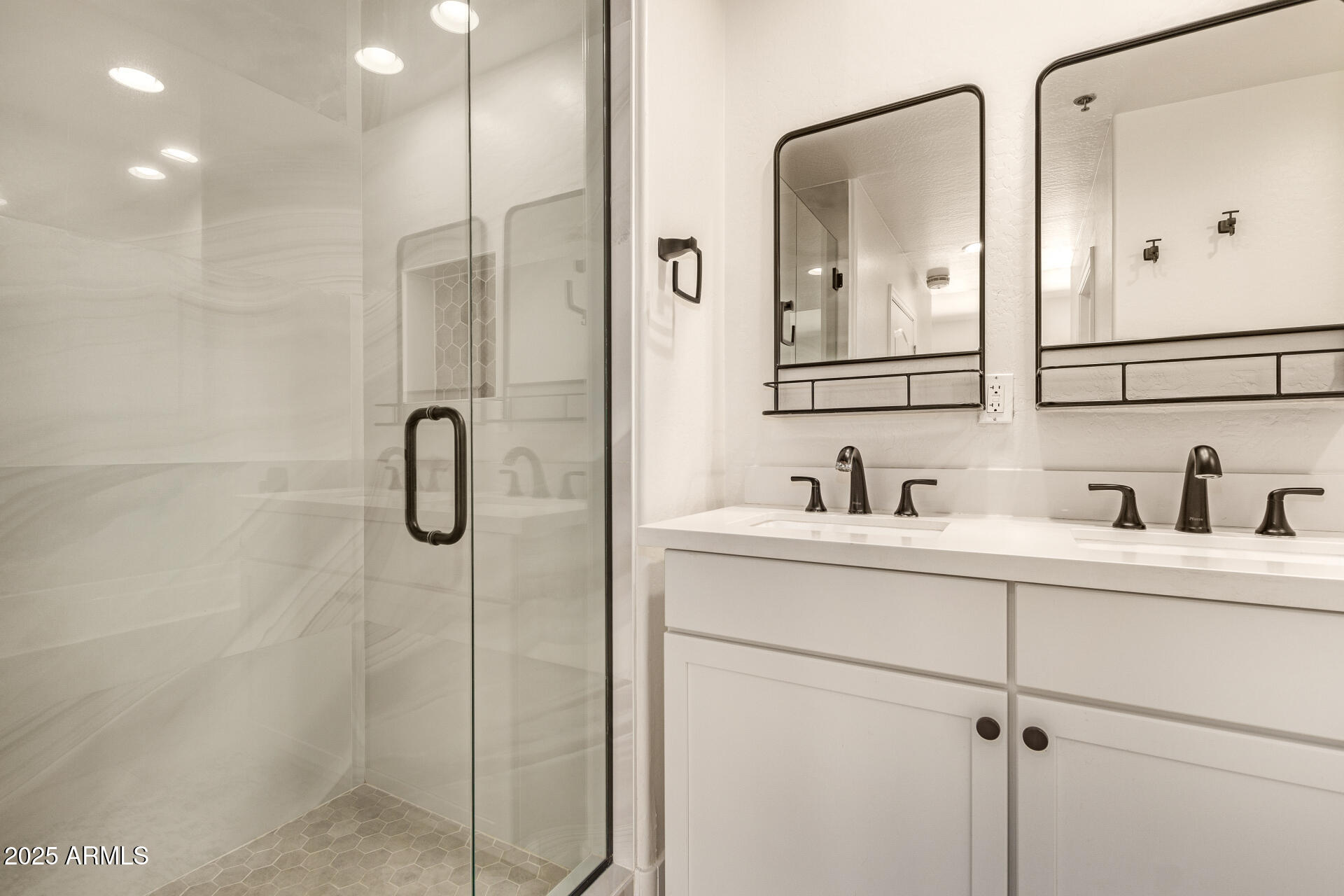 16 West Encanto Boulevard, Unit 415 Phoenix, AZ 85003 - Photo 19 of 41 19 - Encanto