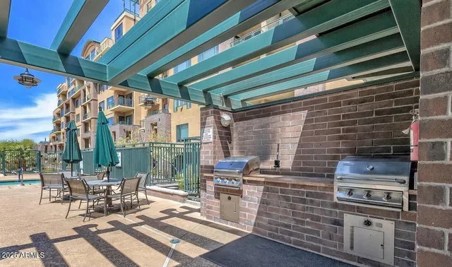 $399,000 | 16 West Encanto Boulevard, Unit 415, Phoenix, AZ 85003