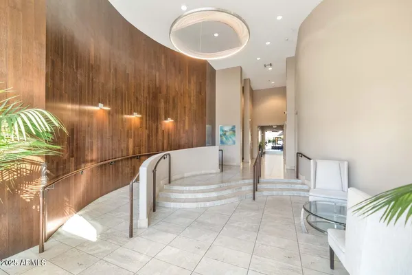 $380,000 | 16 West Encanto Boulevard, Unit 415, Phoenix, AZ 85003