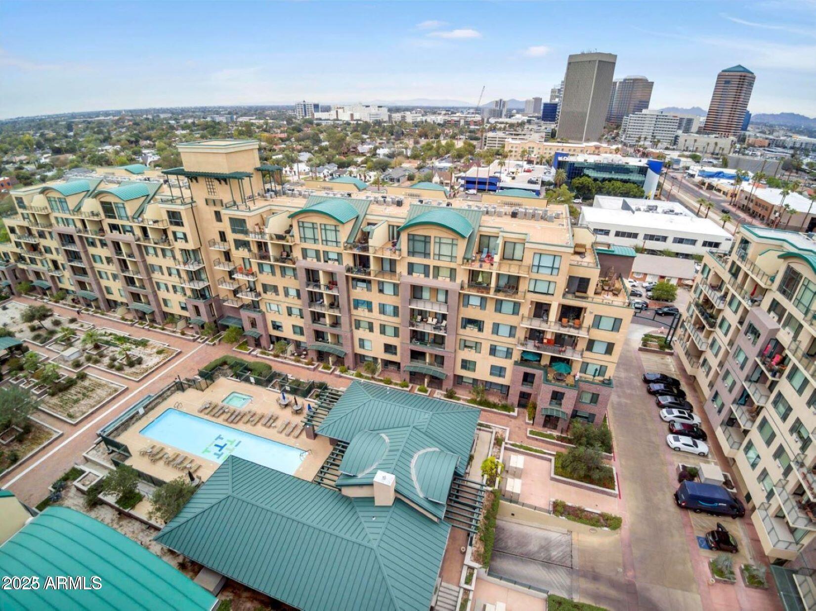 16 West Encanto Boulevard, Unit 415 Phoenix, AZ 85003 - Photo 37 of 41 37 - Encanto