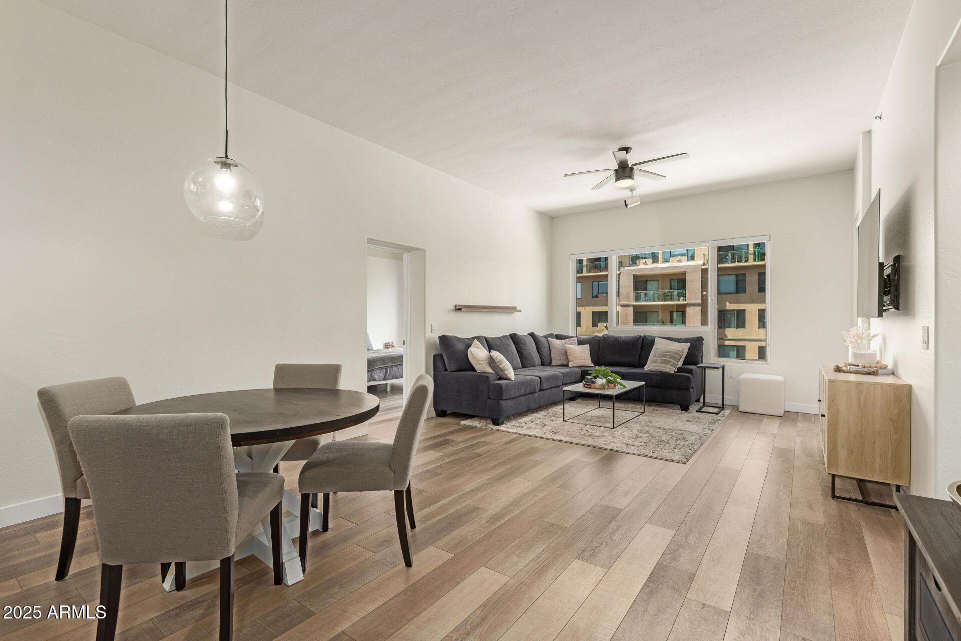 16 West Encanto Boulevard, Unit 415 Phoenix, AZ 85003 - Photo 7 of 41 07 - Encanto