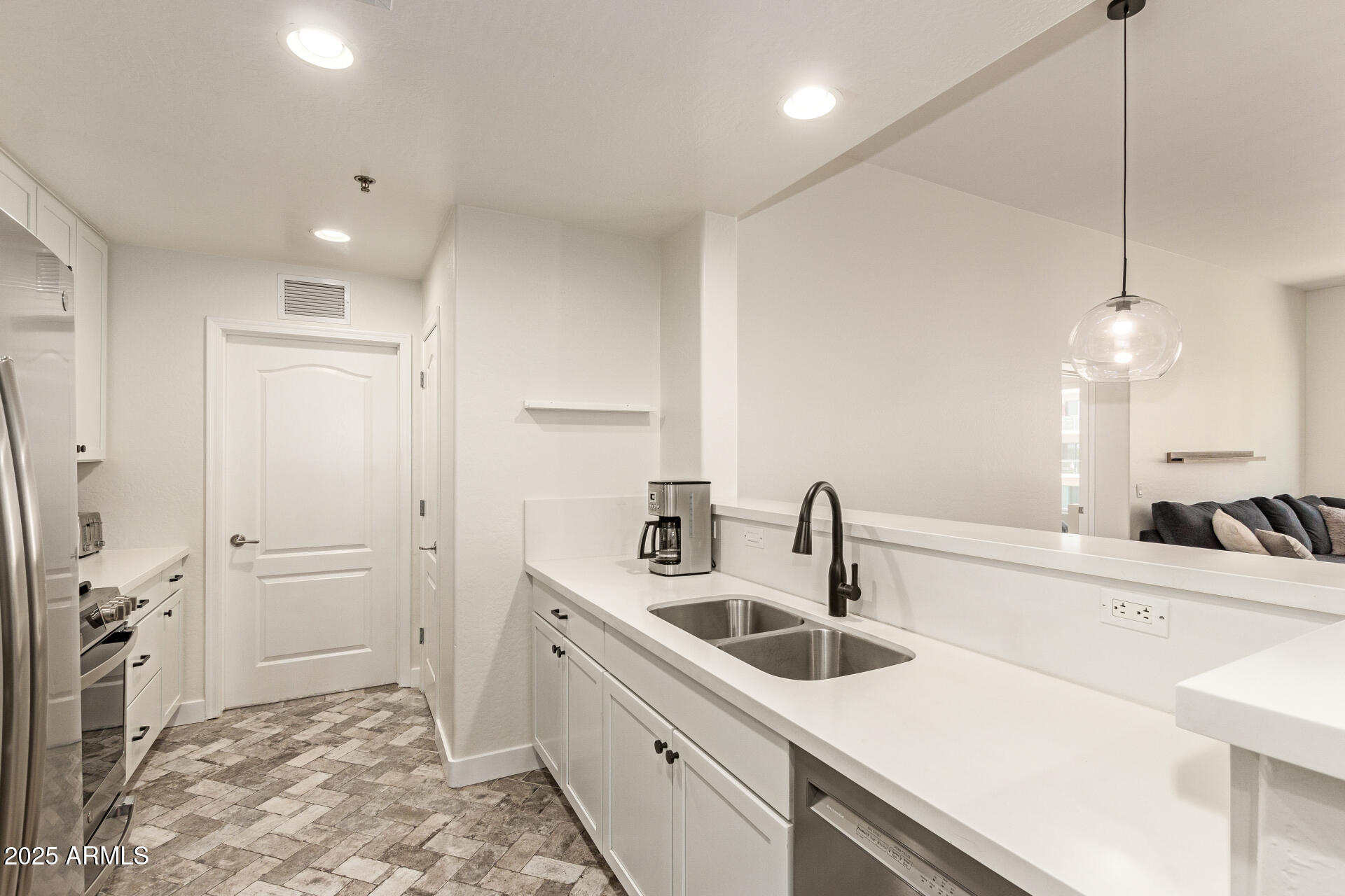 16 West Encanto Boulevard, Unit 415 Phoenix, AZ 85003 - Photo 9 of 41 09 - Encanto