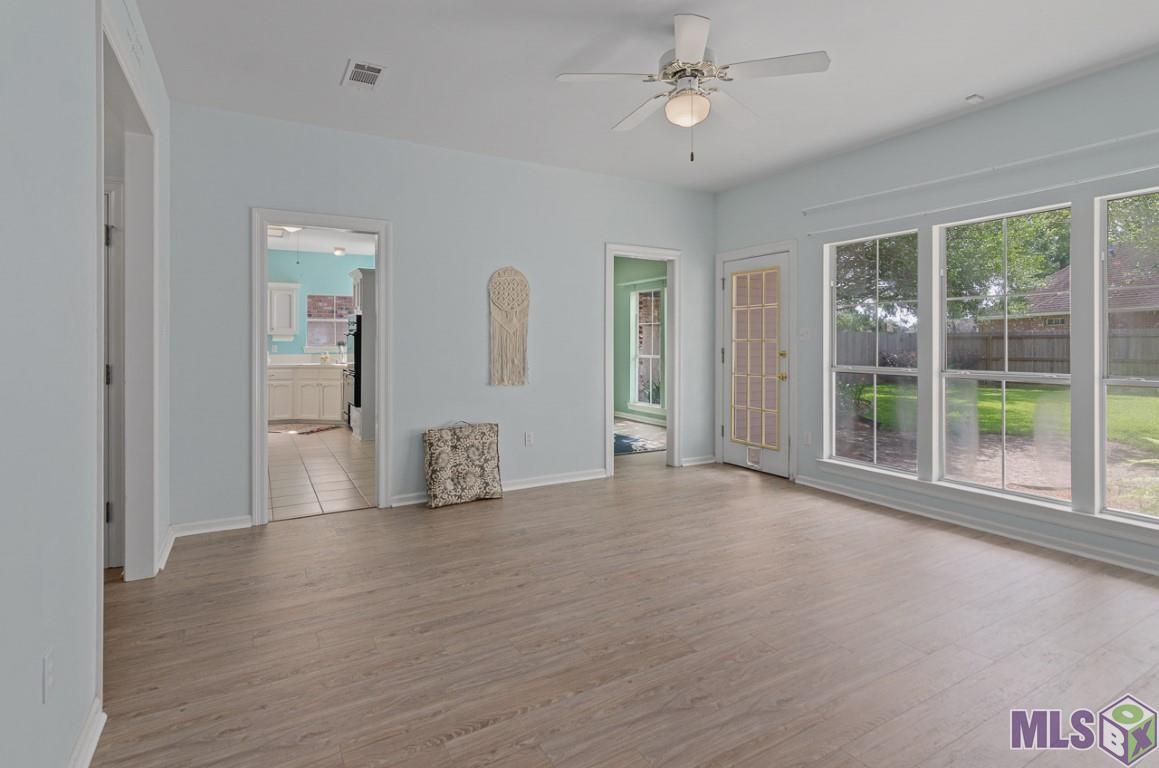1183 Springlake Drive Baton Rouge, LA 70810 - Photo 8 of 18