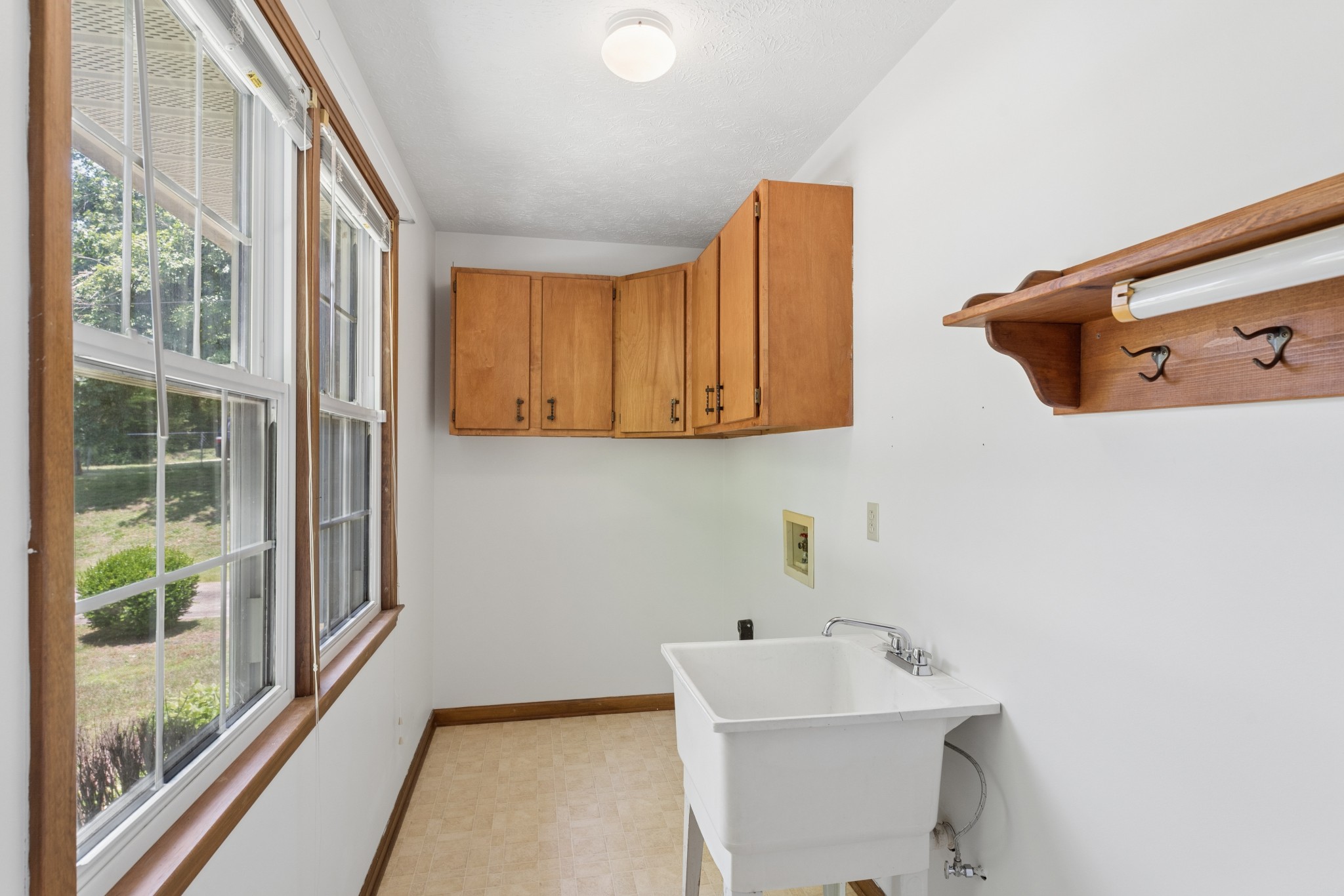 8904 Pinewood Road Lyles, TN 37098 - Photo 17 of 31 Gallery Image 17