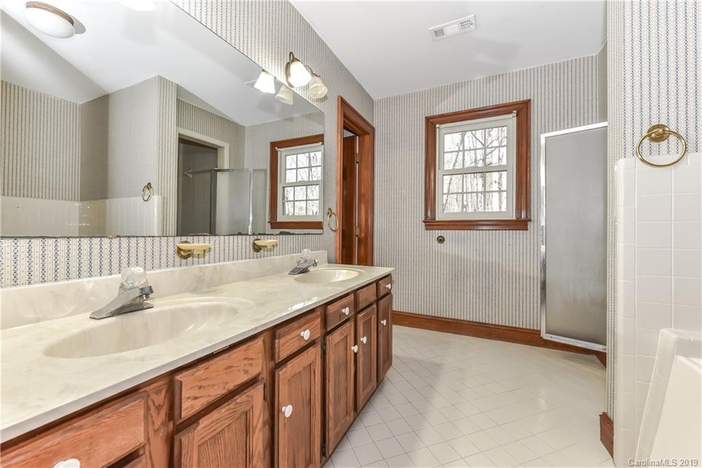 6925 Tree Hill Road Matthews, NC 28104 - Photo 22 of 25 Gallery Image 22