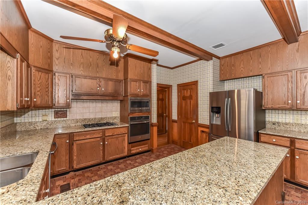 6925 Tree Hill Road Matthews, NC 28104 - Photo 9 of 25 Gallery Image 9