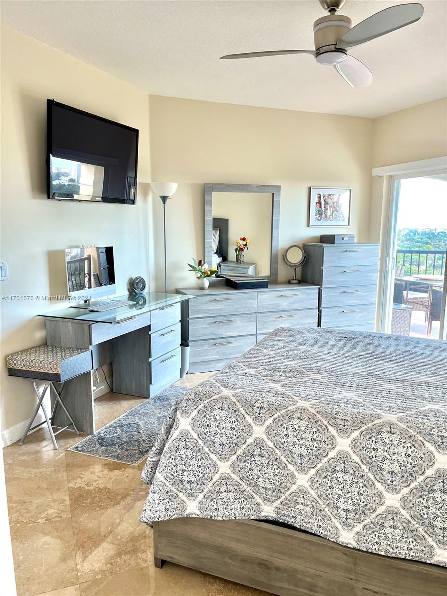 1627 Southwest 37th Avenue, Unit 907 Miami, FL 33145 - Photo 19 of 40