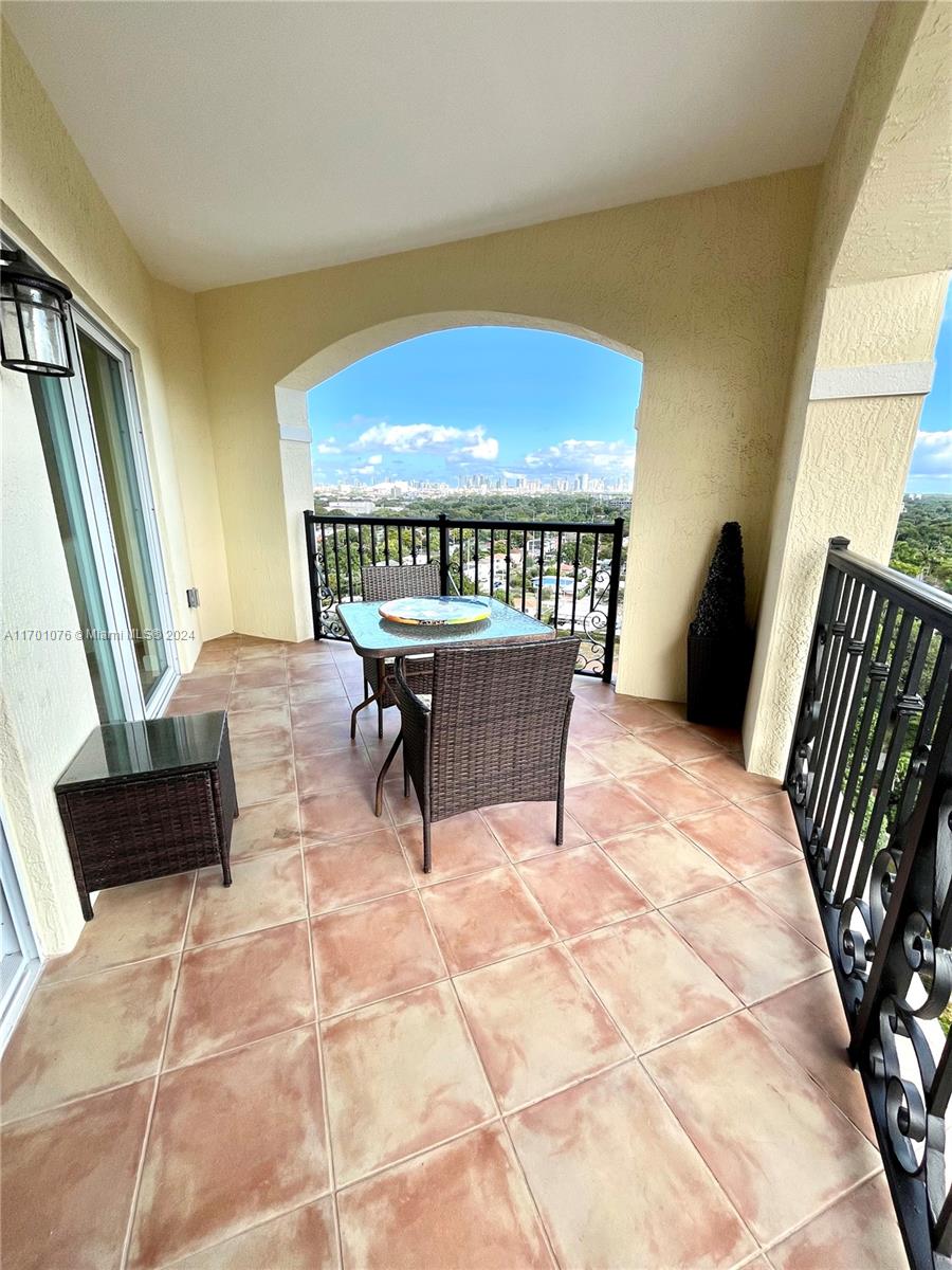 1627 Southwest 37th Avenue, Unit 907 Miami, FL 33145 - Photo 25 of 40