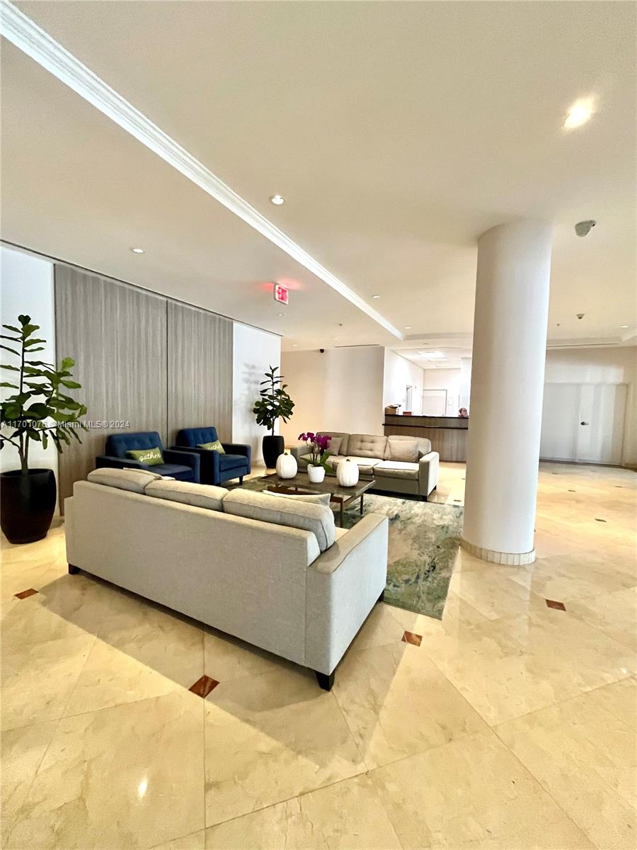 1627 Southwest 37th Avenue, Unit 907 Miami, FL 33145 - Photo 40 of 40