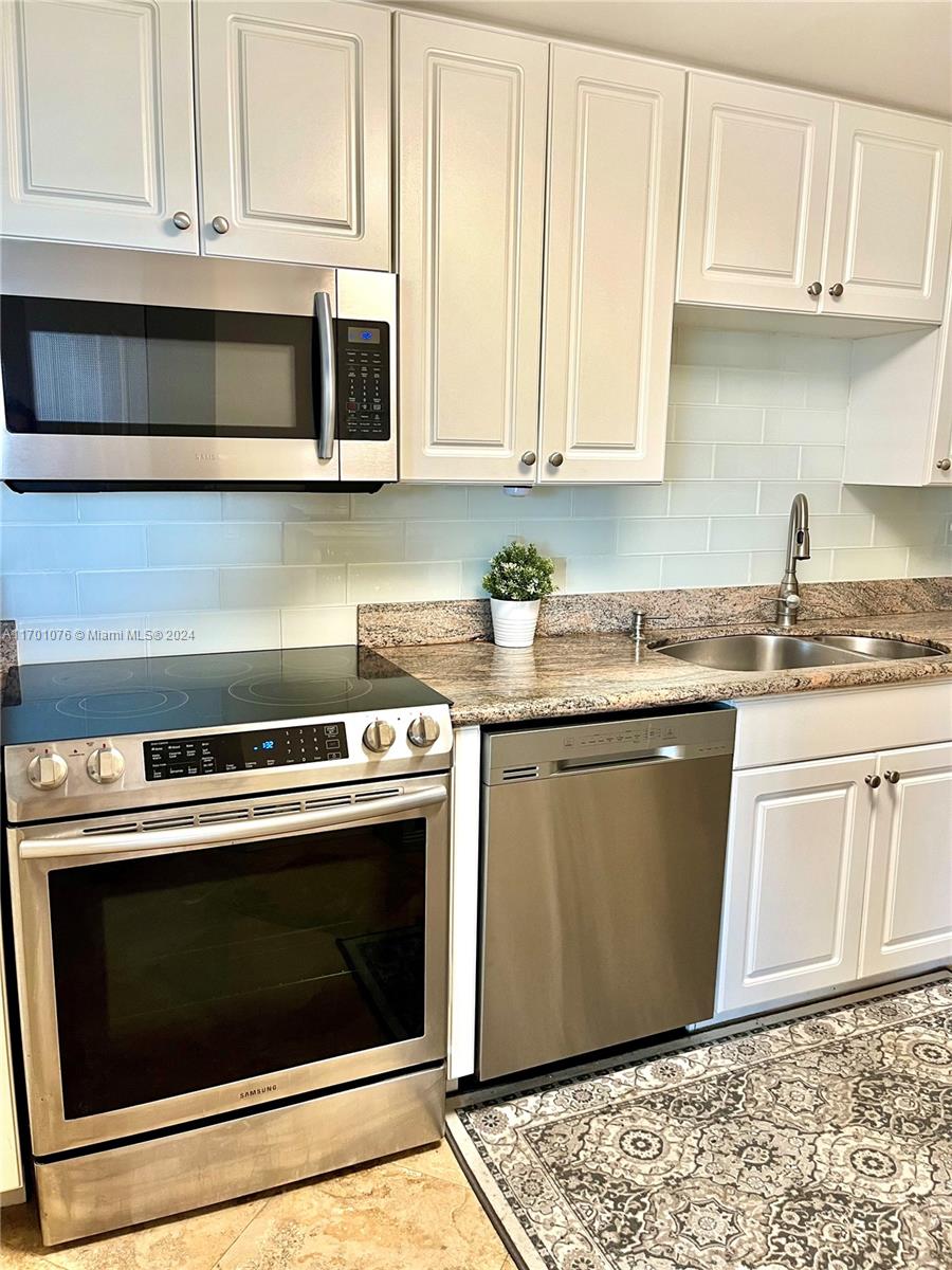 1627 Southwest 37th Avenue, Unit 907 Miami, FL 33145 - Photo 10 of 40