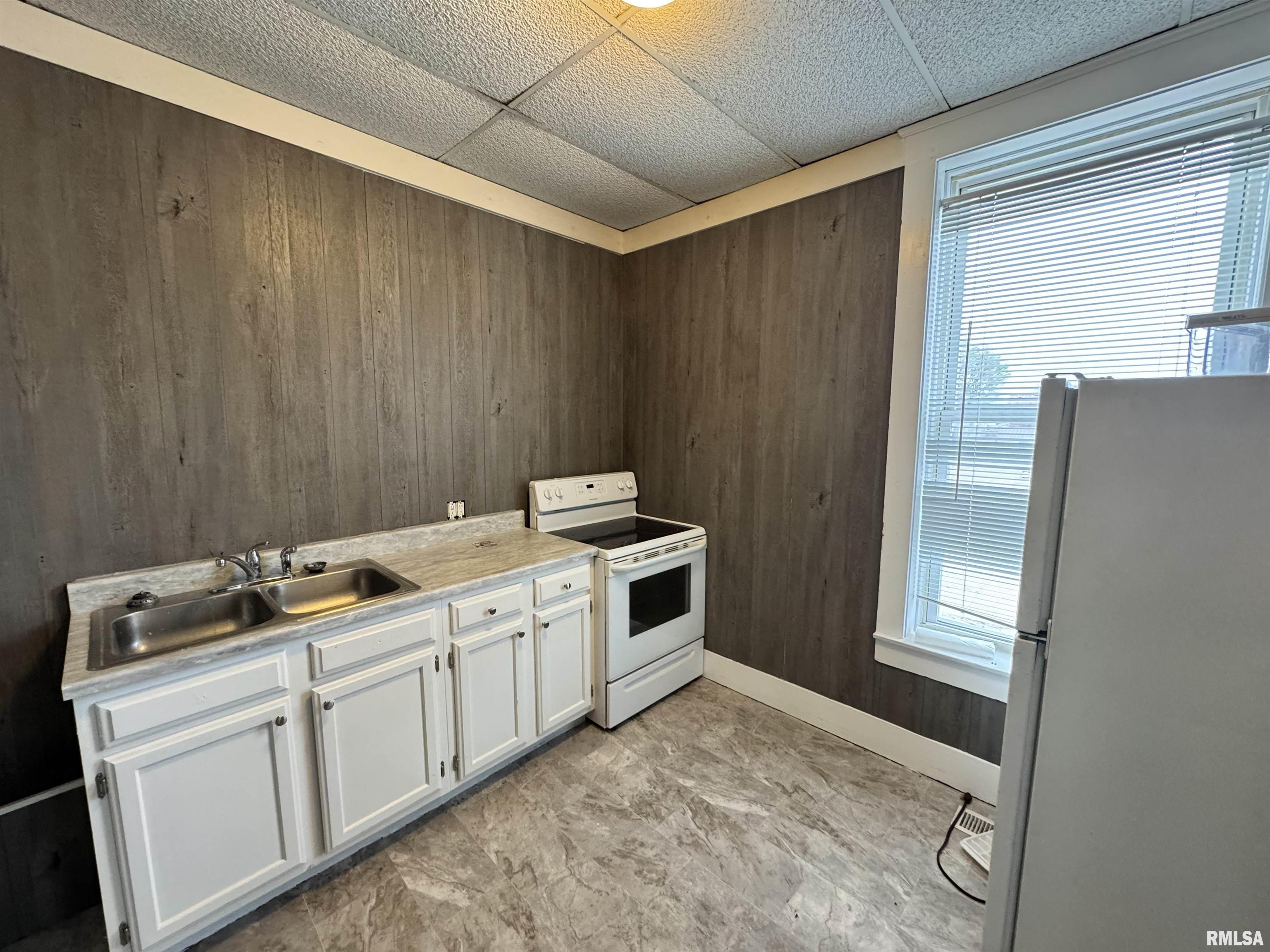 801 Monroe Street Quincy, IL 62301 - Photo 6 of 6