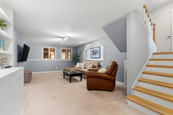 $475,000 | 13898 78th Avenue North, Maple Grove, MN 55311