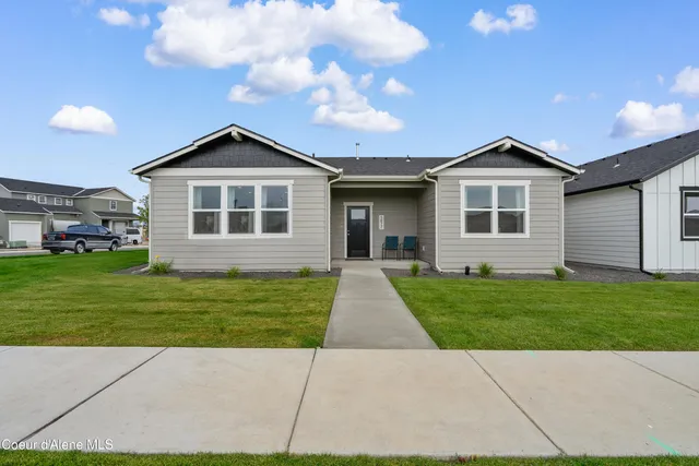 $484,900 | 5077 East Norma Avenue, Post Falls, ID 83854
