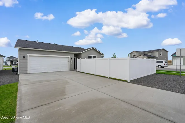 $484,900 | 5077 East Norma Avenue, Post Falls, ID 83854