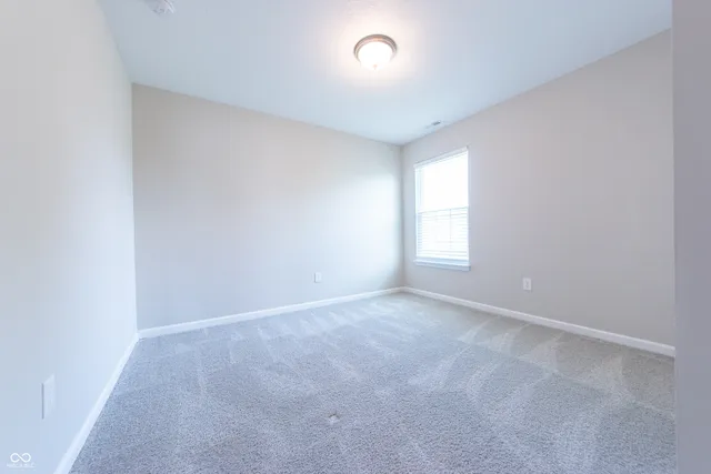 $2,800 | 7042 Pinnacle Drive, Columbus, IN 47201