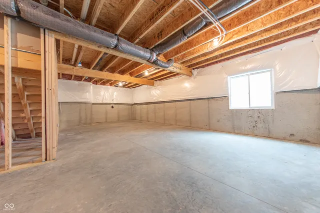 $2,800 | 7042 Pinnacle Drive, Columbus, IN 47201