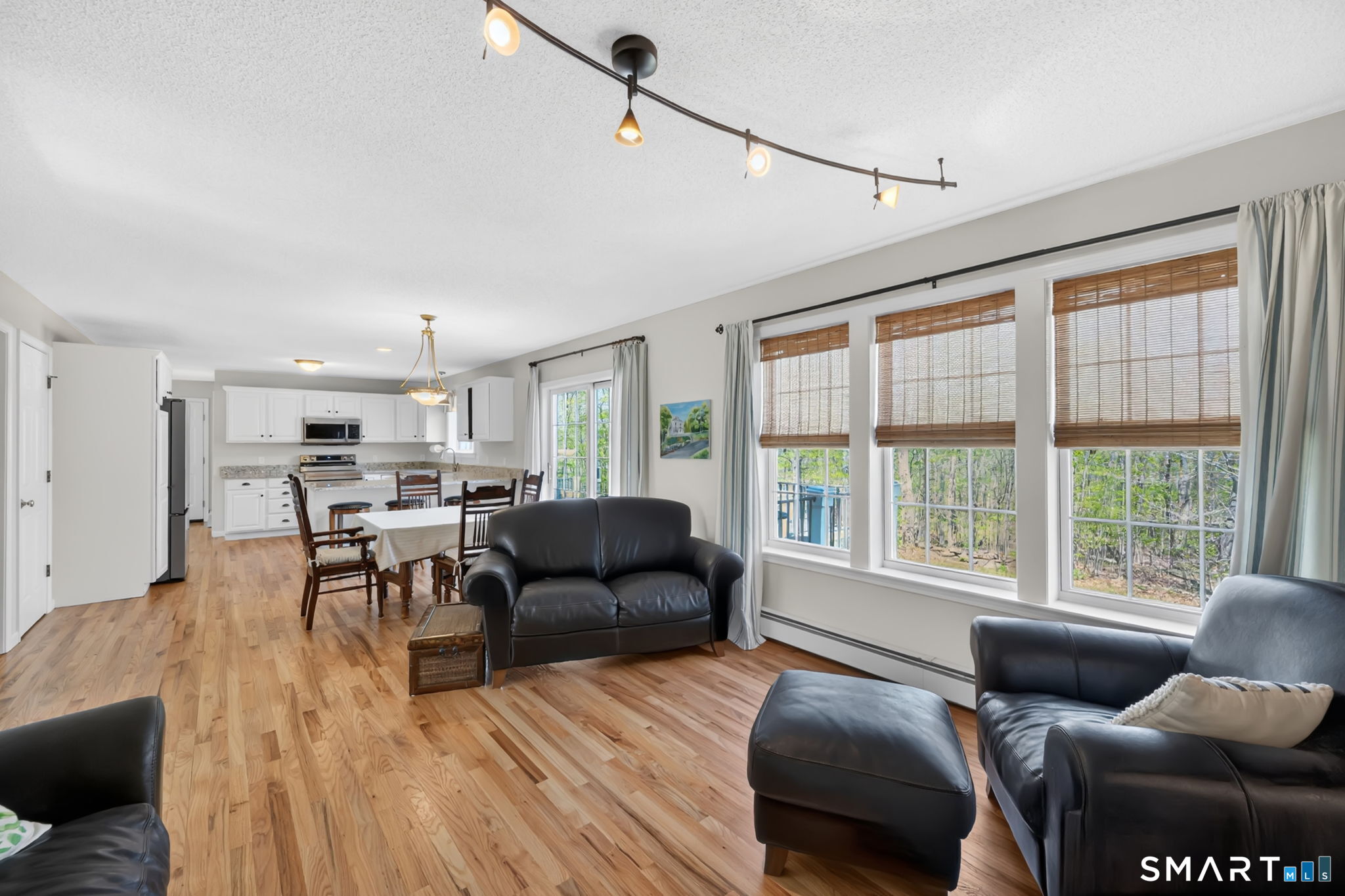 198 North Farms Road Coventry, CT 06238 - Photo 14 of 40 Family Room