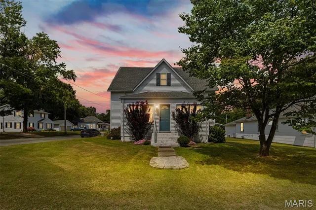 $155,000 | 115 West 4th Street, Sparta, IL 62286