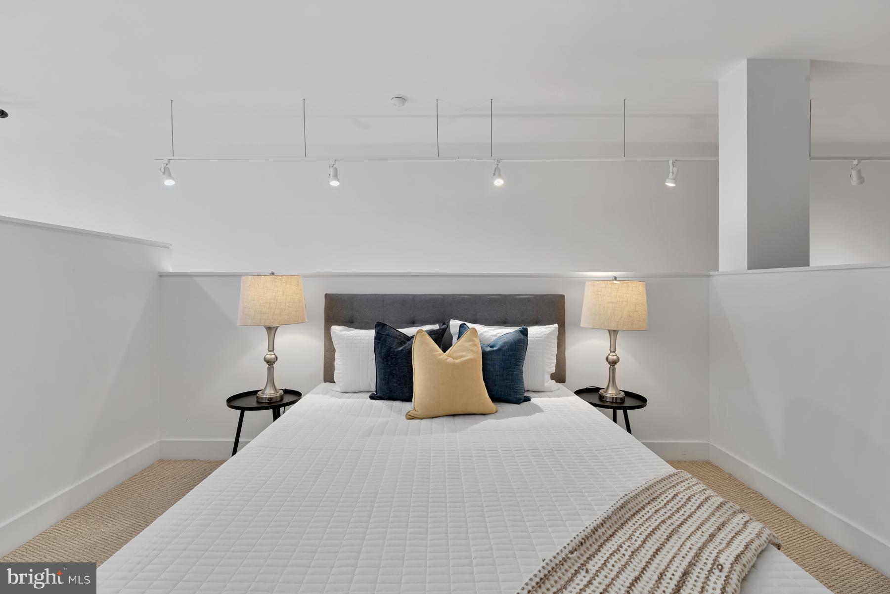 1701 Kalorama Road Northwest, Unit 407 Washington, DC 20009 - Photo 17 of 29
