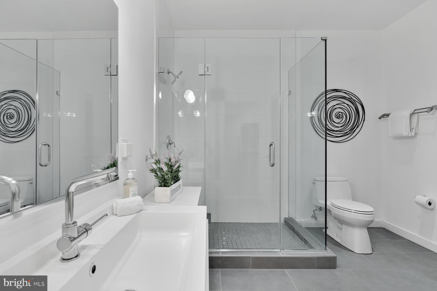 1701 Kalorama Road Northwest, Unit 407 Washington, DC 20009 - Photo 23 of 29
